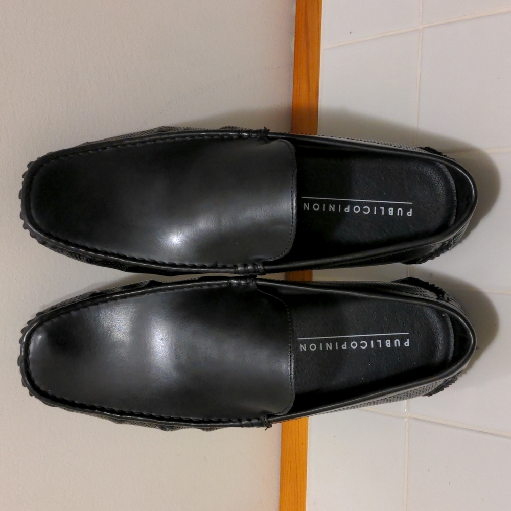 Public Opinion Black loafers Size 12